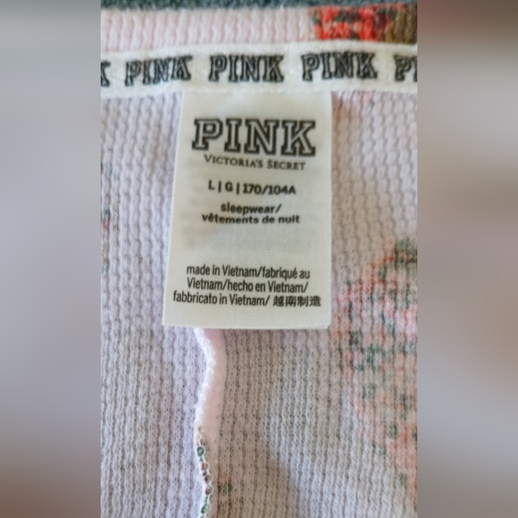 PINK Victoria's Secret Pink Donut Print Pajama Set - Picture 6 of 10